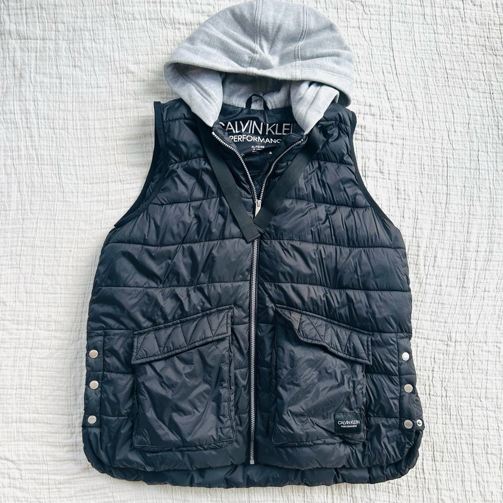 Calvin Klein Performance Quilted Black Puff Vest with Light Gray Sweatshirt Hood